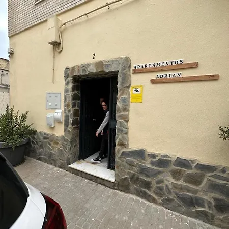 Adrian Apartamento *